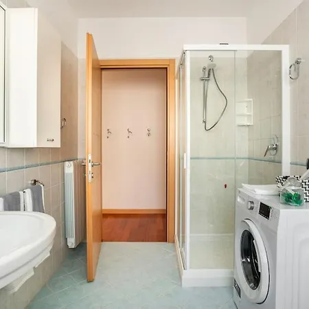 아파트 Alma - Bilocale Vicino Stazione *