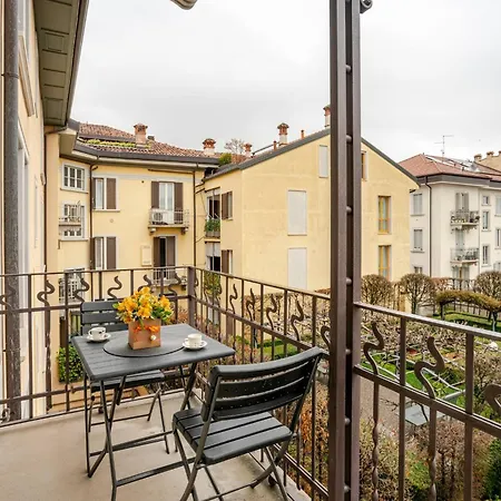 Alma - Bilocale Vicino Stazione 베르가모