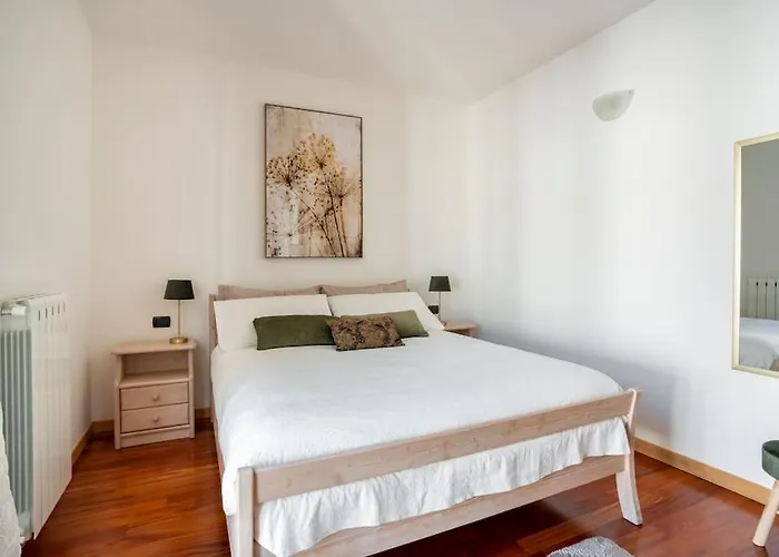 Alma - Bilocale Vicino Stazione Apartment